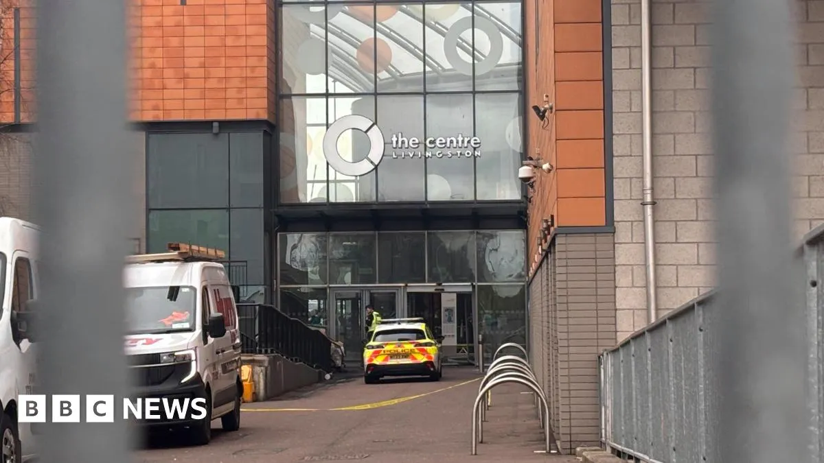 livingston centre — GB news