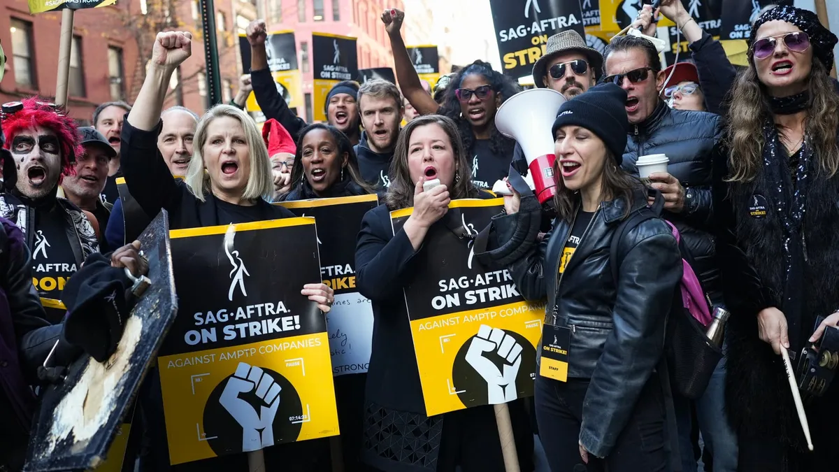 sag aftra — GB news