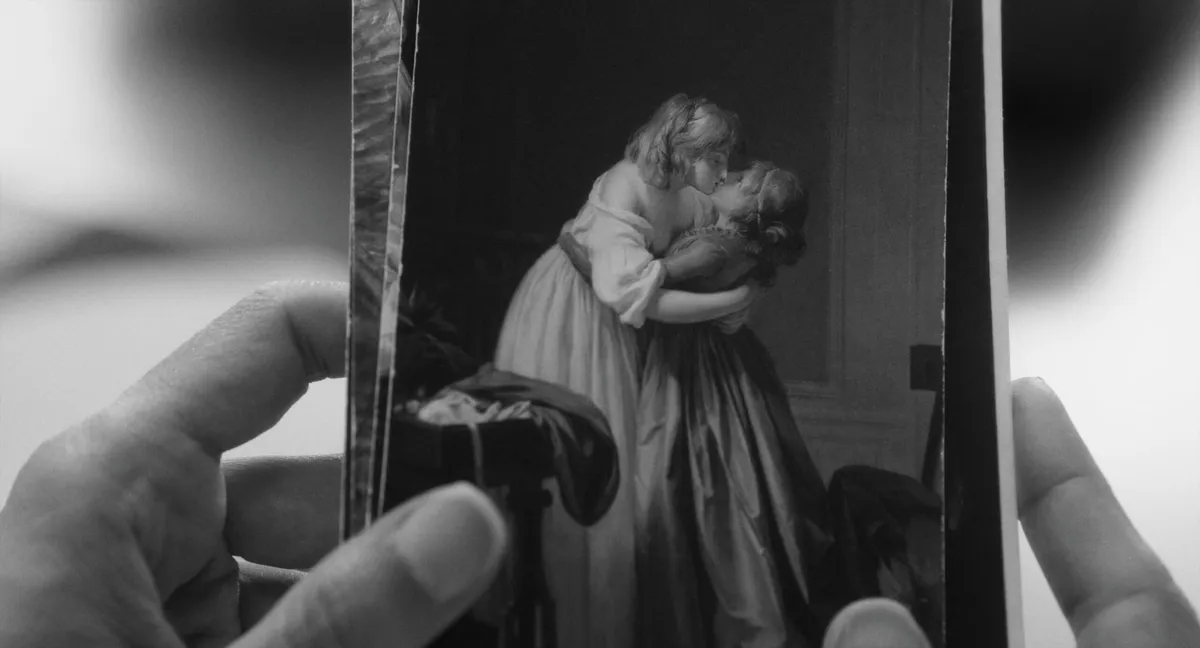 two people exchanging saliva — GB news