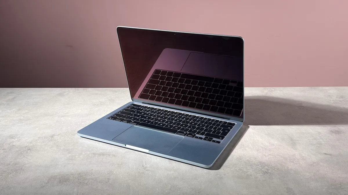 macbook — GB news