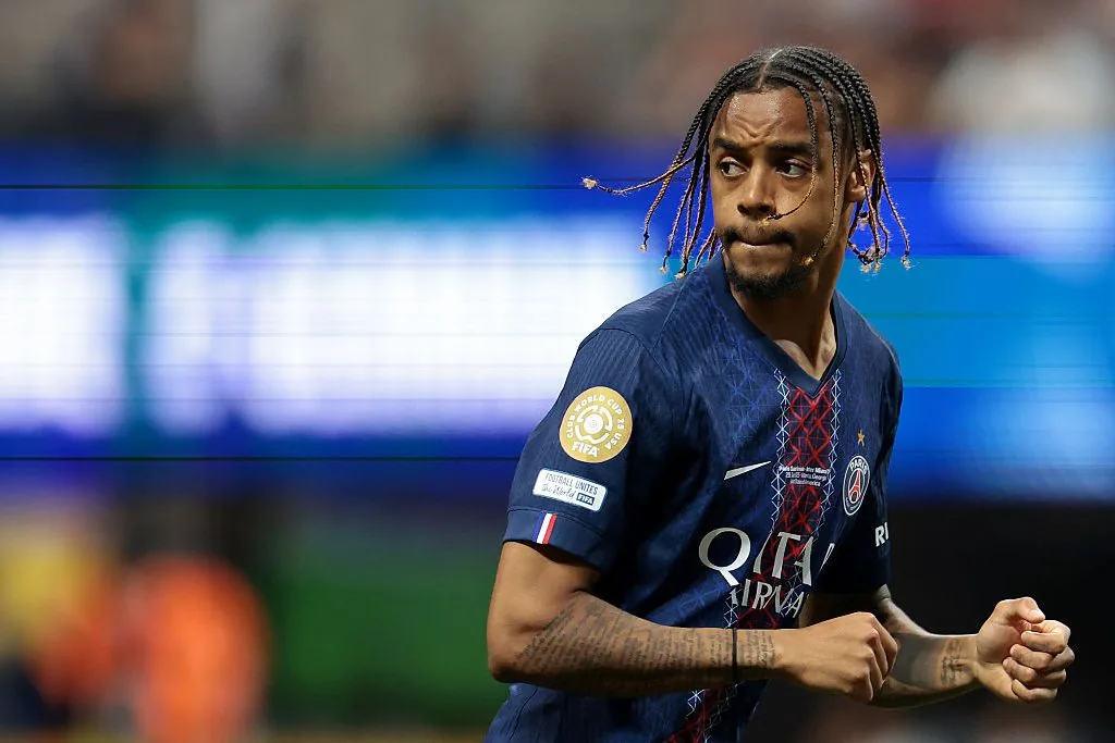 Transfer Rumors: Arsenal Eye Barcola Hijack; Man City Plot Fernandez Bid