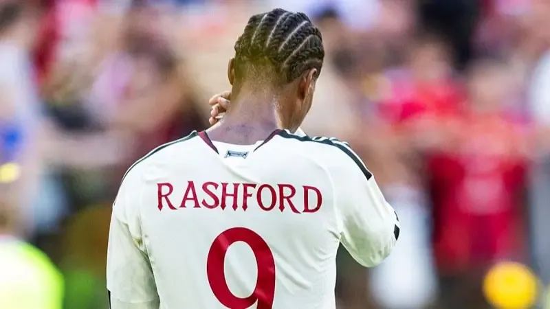Marcus Rashford wore the vacant number nine shirt for Manchester United against AC Milan in Wroclaw